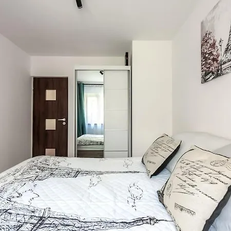 아파트 Paryski 4 90m2 2 Poziomy Ogrod Oranzeria