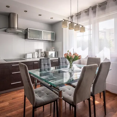 Apartmán Paryski 4 90m2 2 Poziomy Ogrod Oranzeria Krakov