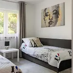 Lägenhet Paryski 4 90m2 2 Poziomy Ogrod Oranzeria Kraków