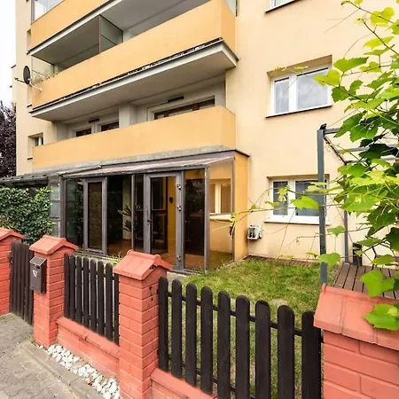 Paryski 4 90m2 2 Poziomy Ogrod Oranzeria