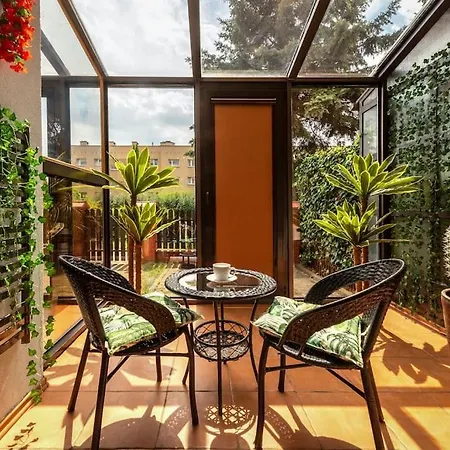 Paryski 4 90m2 2 Poziomy Ogrod Oranzeria 아파트 크라쿠프